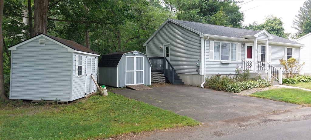 19 Hildreth Ave