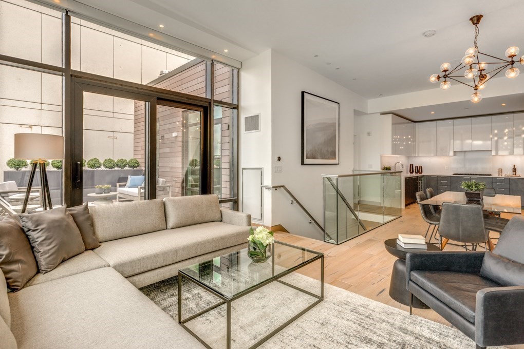 1350 Boylston St. L415