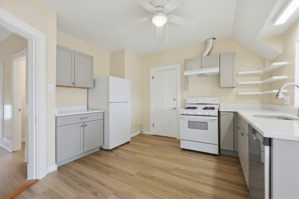 197 Market Street, Brockton, MA, 197 Market Street, Brockton, MA Photo #20