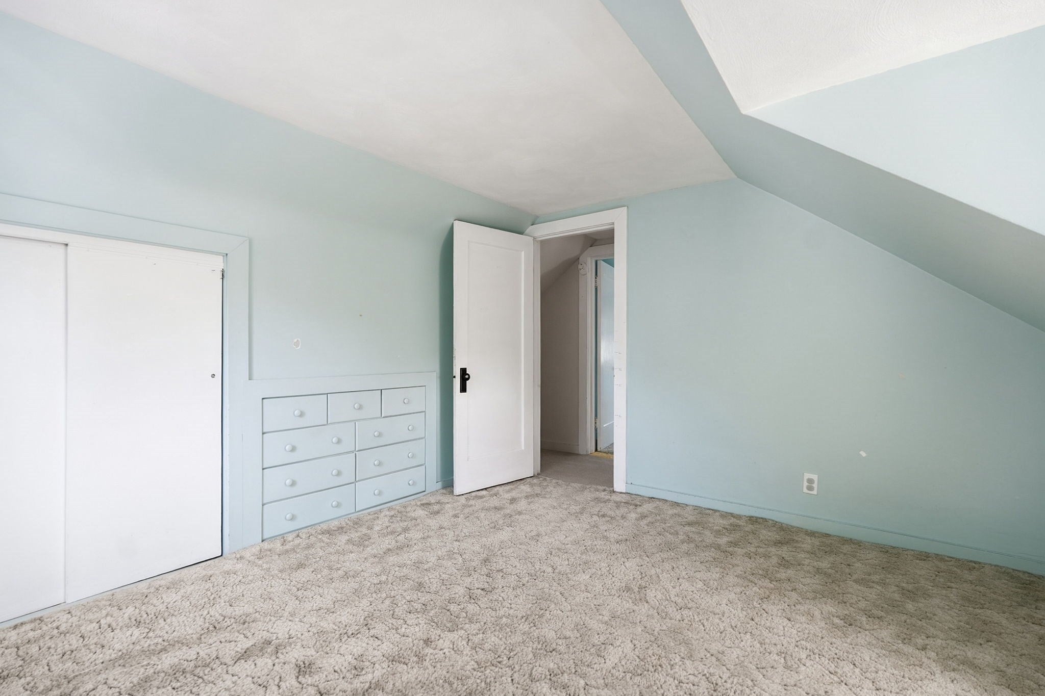 24 Grandview St, Northampton, MA Photo #16