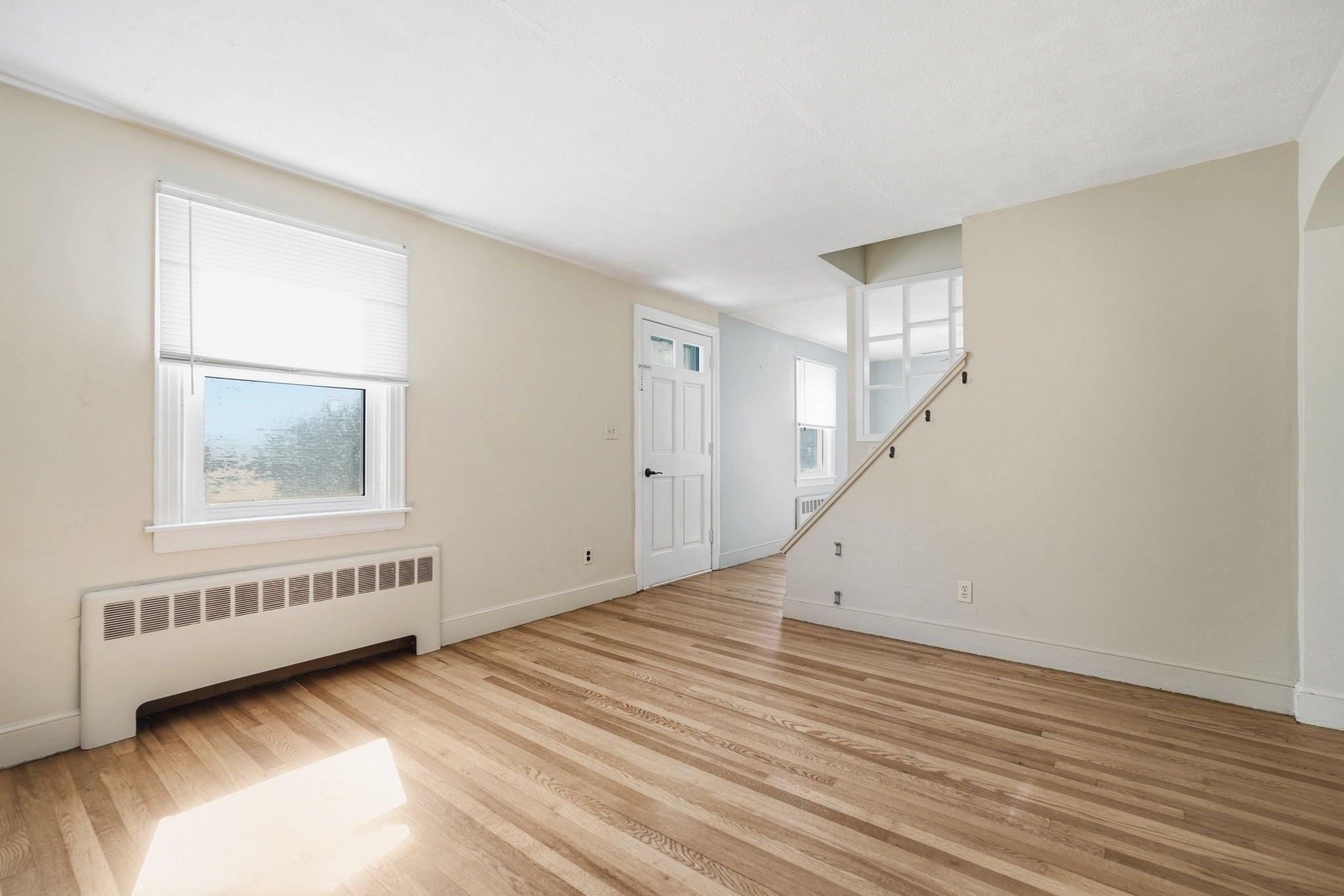 24 Grandview St