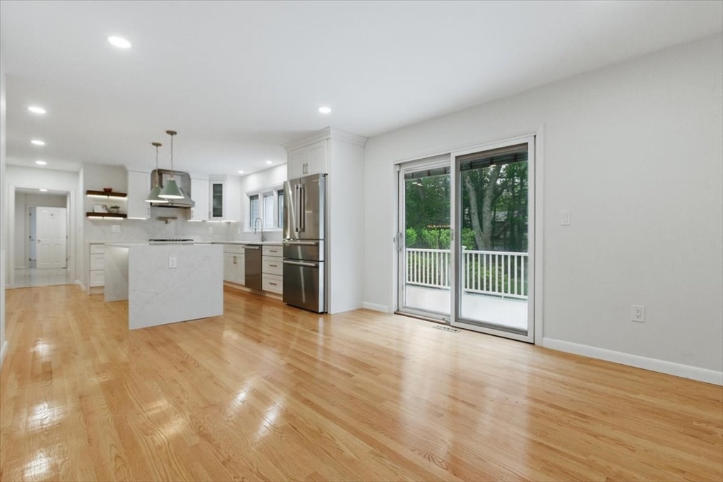 183 Kings Grant Rd