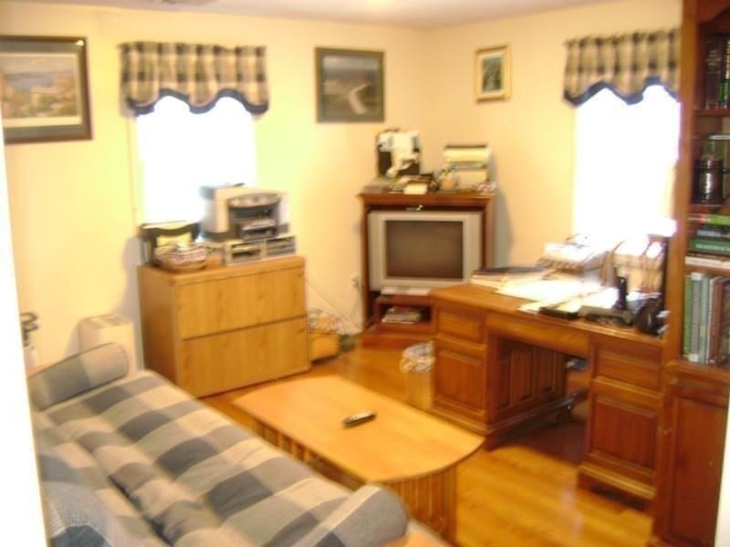 12 Bruce Rd, Waltham, MA, 12 Bruce Rd, Waltham, MA Photo #13