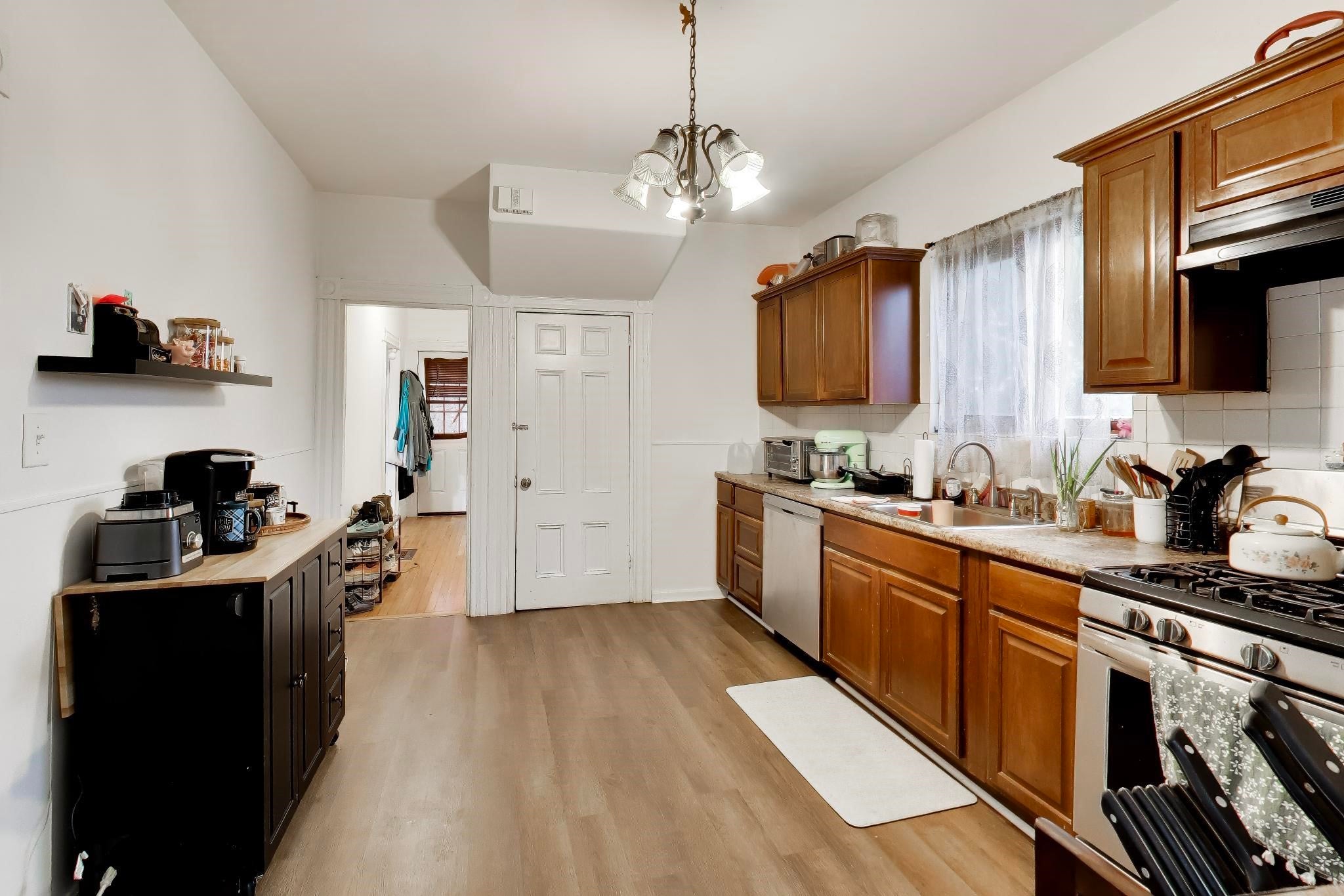 9 Irving ST, Everett, MA Photo #6