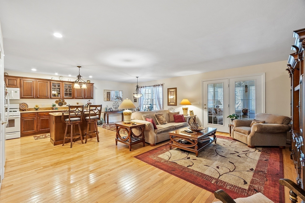 27 Russell Farm Dr 27