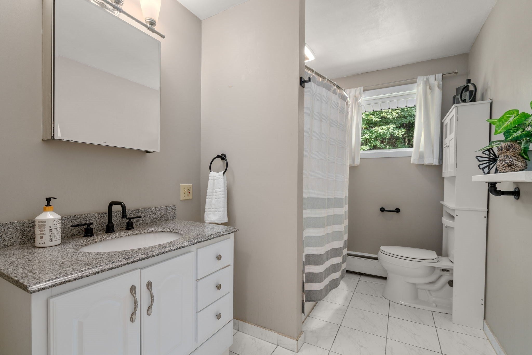 49 Elmwood St, Auburn, MA, 49 Elmwood St, Auburn, MA Photo #13