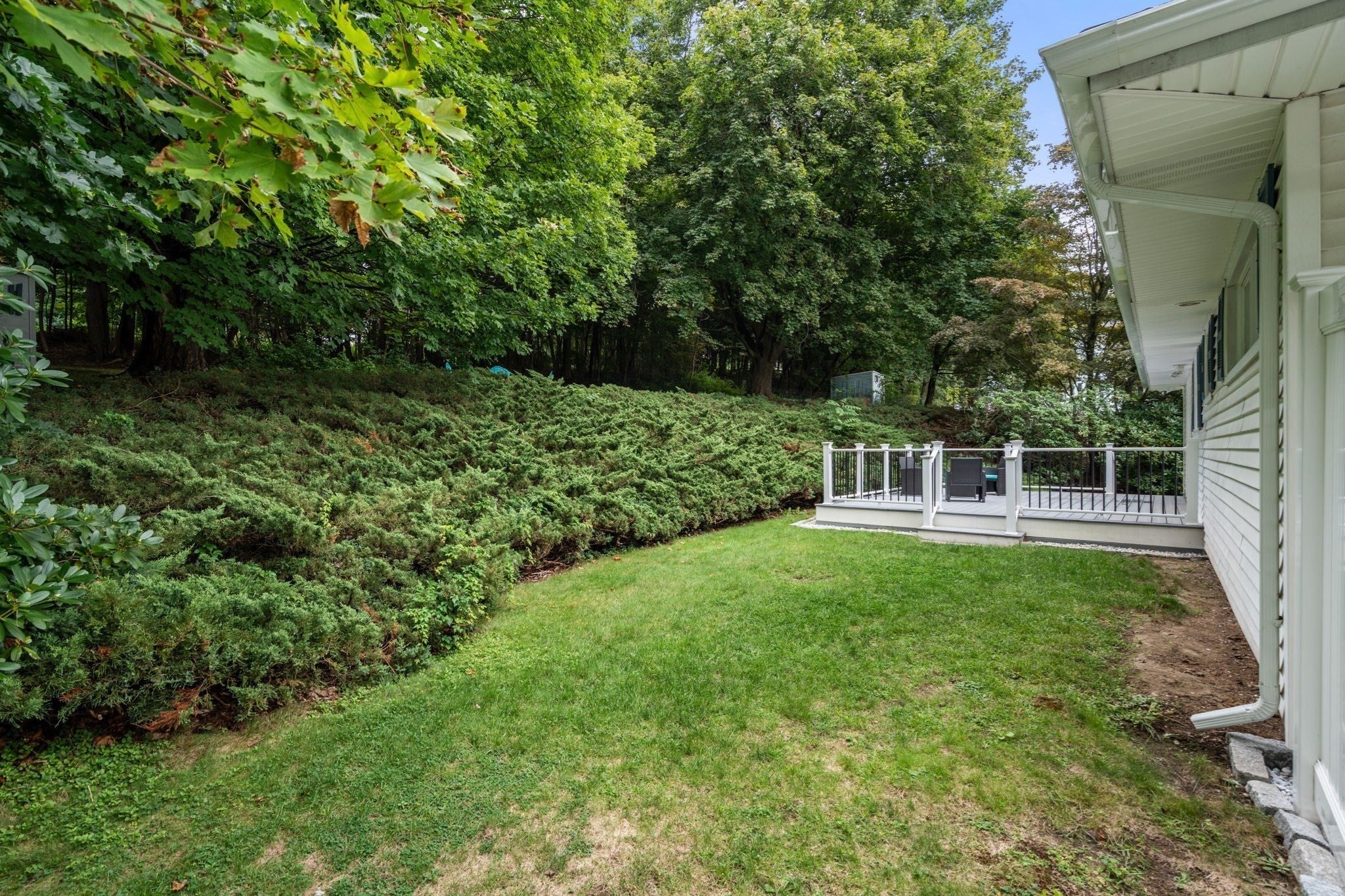 49 Elmwood St, Auburn, MA, 49 Elmwood St, Auburn, MA Photo #8