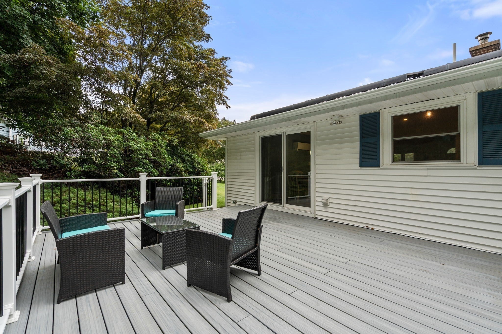 49 Elmwood St, Auburn, MA, 49 Elmwood St, Auburn, MA Photo #7