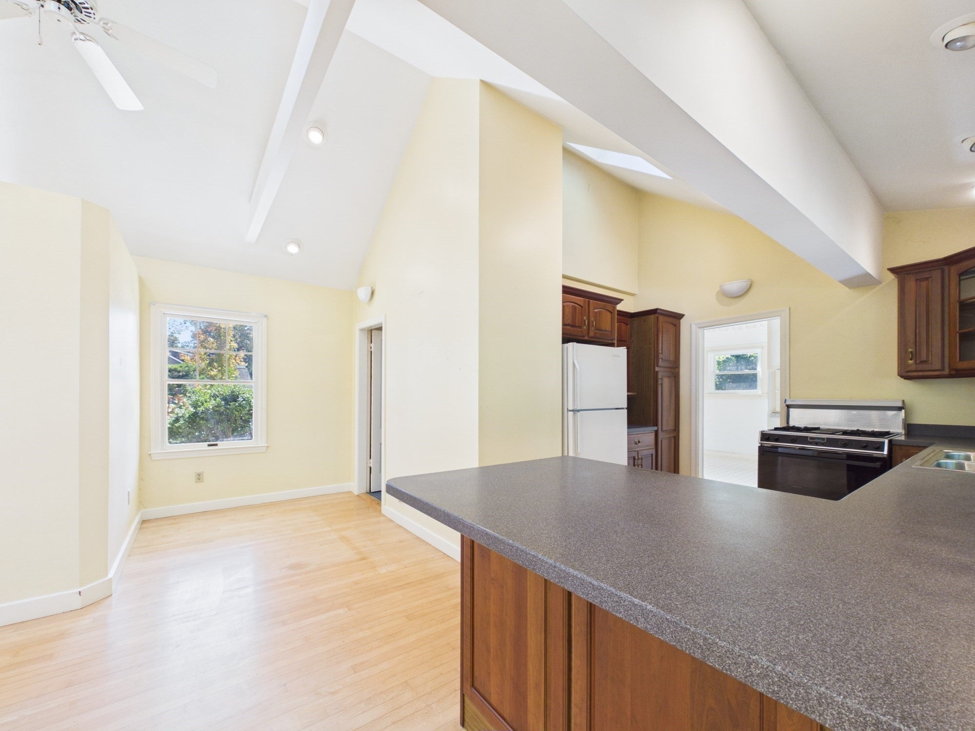 56 Glover St, Southbridge, MA, 56 Glover St, Southbridge, MA Photo #9