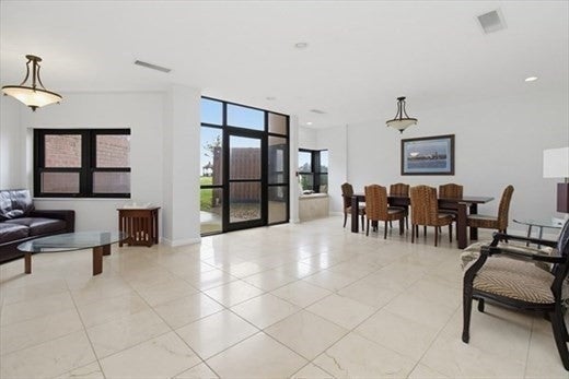 1 Seal Harbor Rd #413, Winthrop, MA, 1 Seal Harbor Rd #413, Winthrop, MA Photo #13