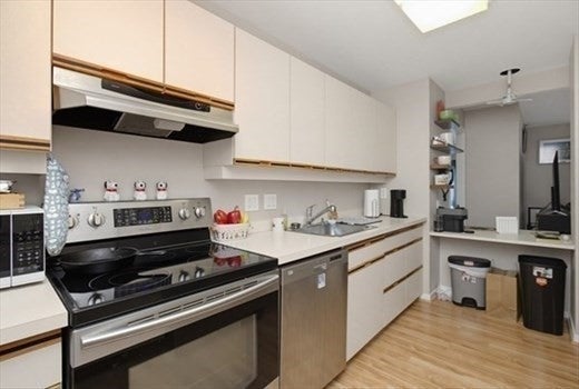 1 Seal Harbor Rd #413, Winthrop, MA, 1 Seal Harbor Rd #413, Winthrop, MA Photo #6