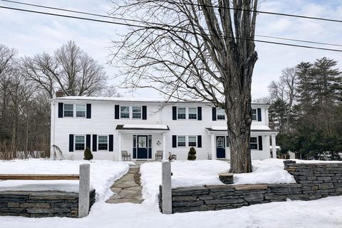 11 Dragon Circle Easthampton MA 01027