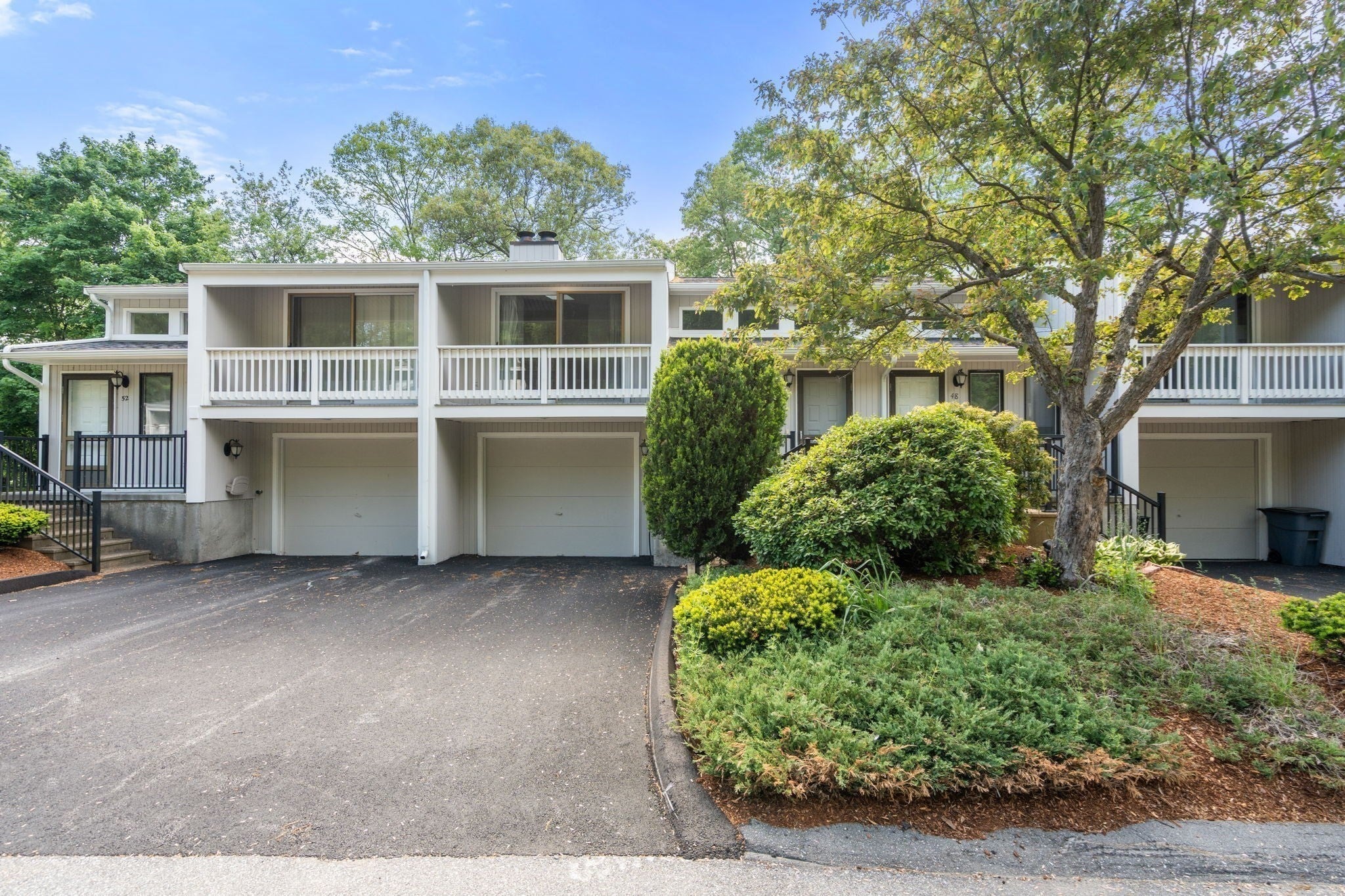 Photo of 50 Londonderry Rd, Grafton, MA