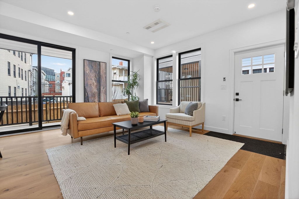 192 Washington Street R