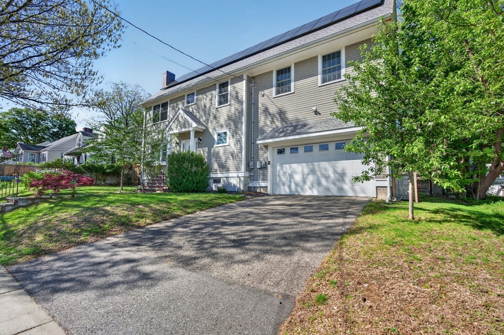182 Adams Avenue