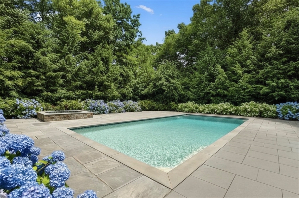 23 Stonecroft Circle