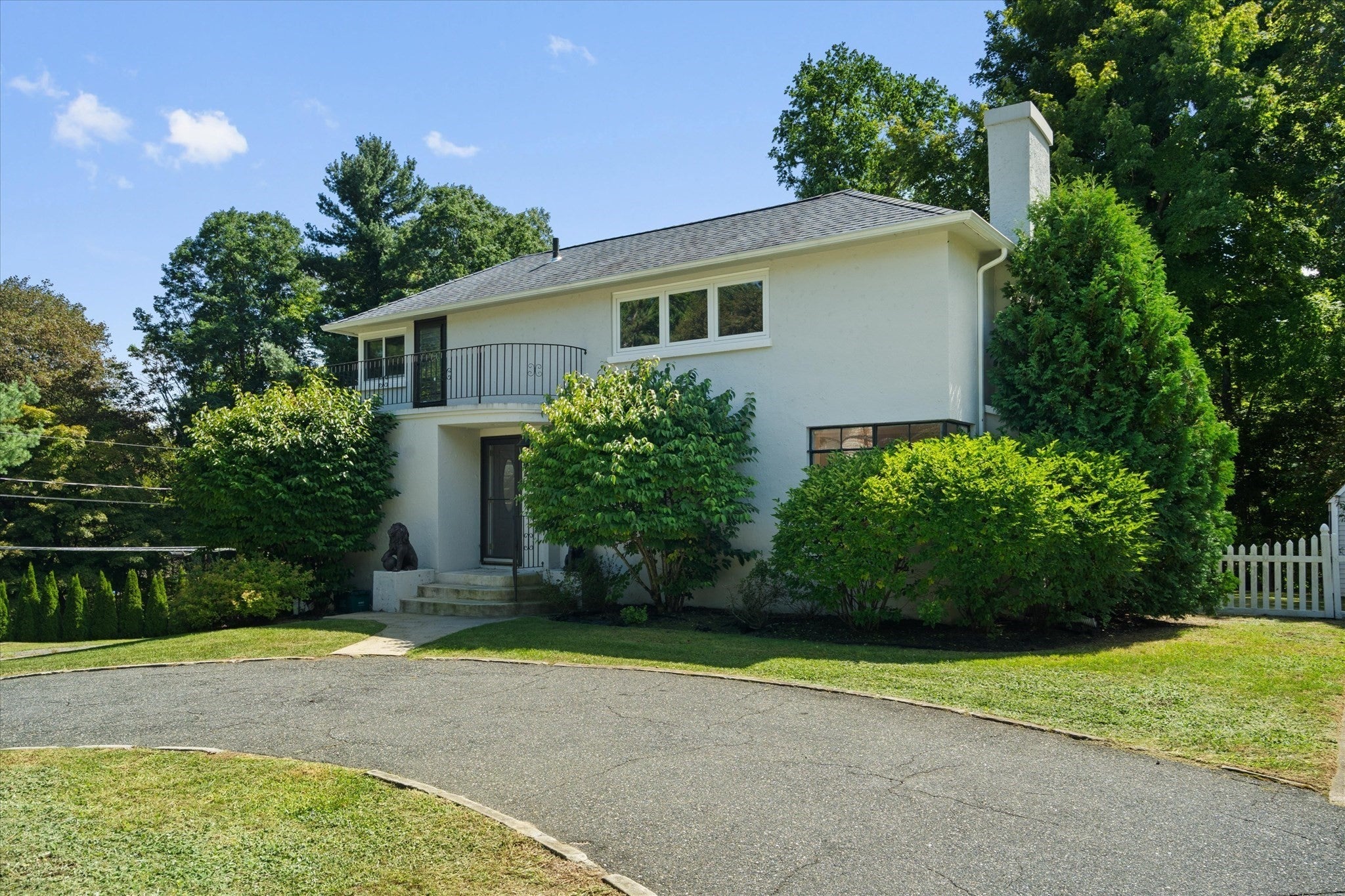 270 Moreland St, Worcester, MA, 270 Moreland St, Worcester, MA Photo #2