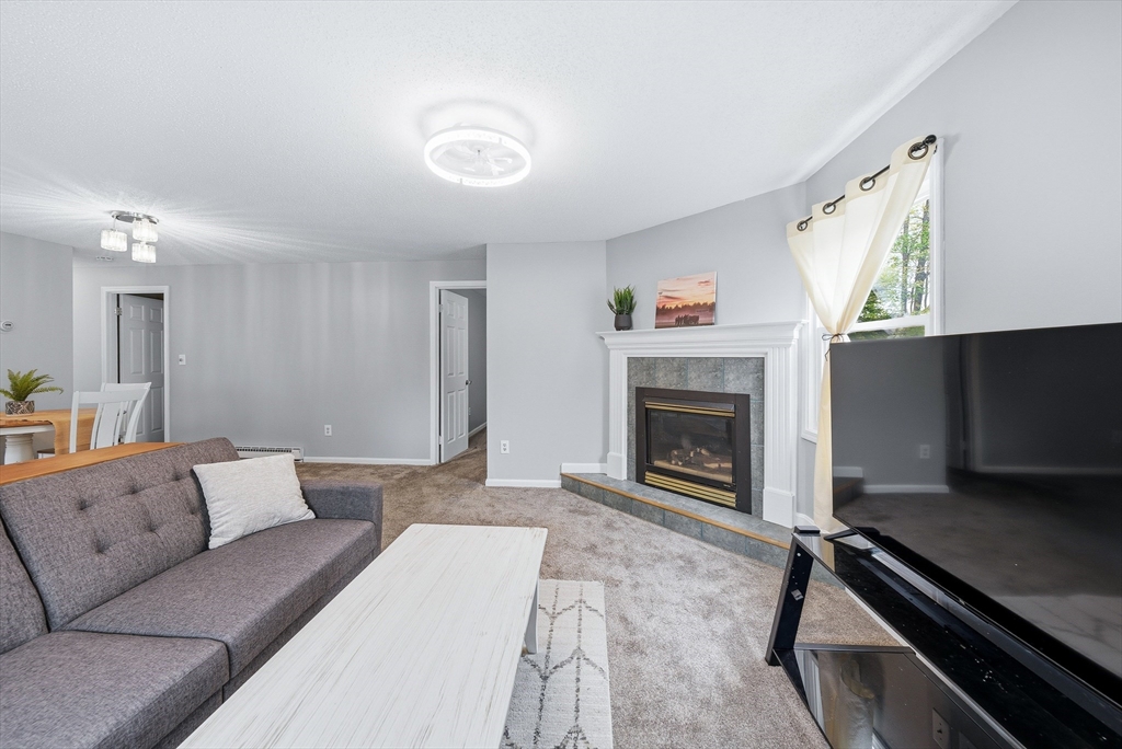4 Bunker Hill Rd
