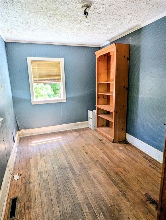 51 Russell Stage Rd, Blandford, MA Photo #8