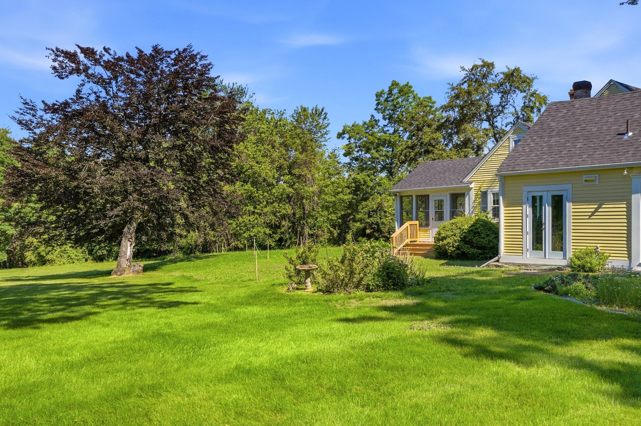 102 Hubbard Hill Road
