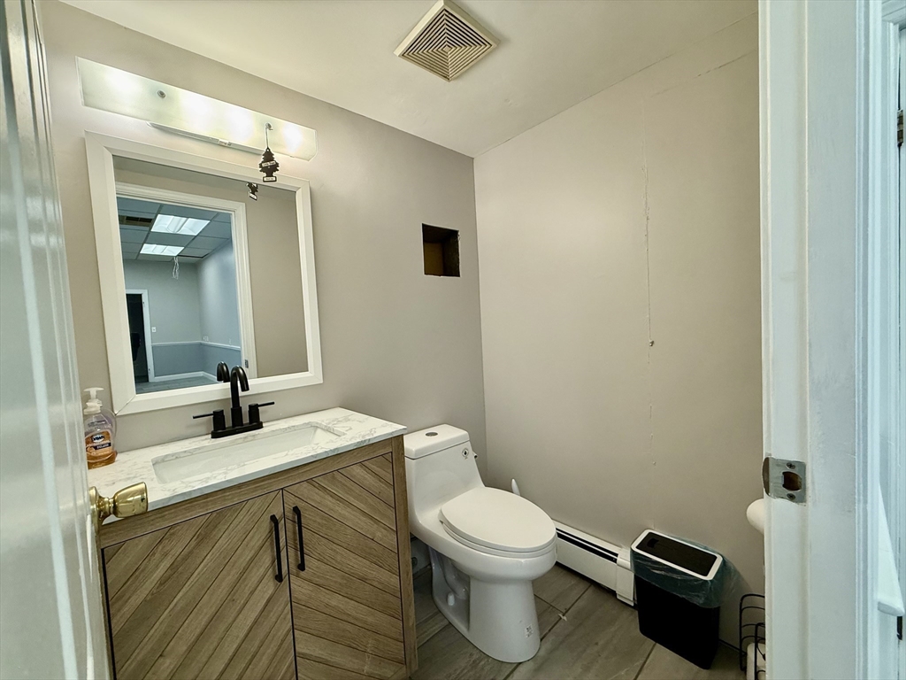 112 Haverhill St B+C