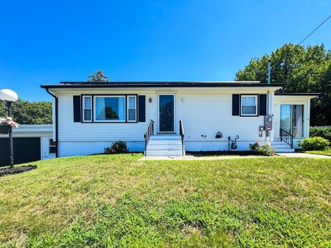 Photo of 8 Francella Rd, Methuen, MA 01844 (MLS # 73552974)