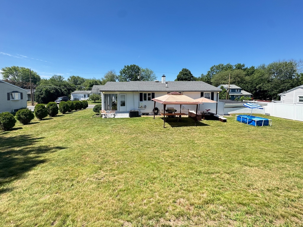 8 Francella Rd, Methuen, MA, 8 Francella Rd, Methuen, MA Photo #6