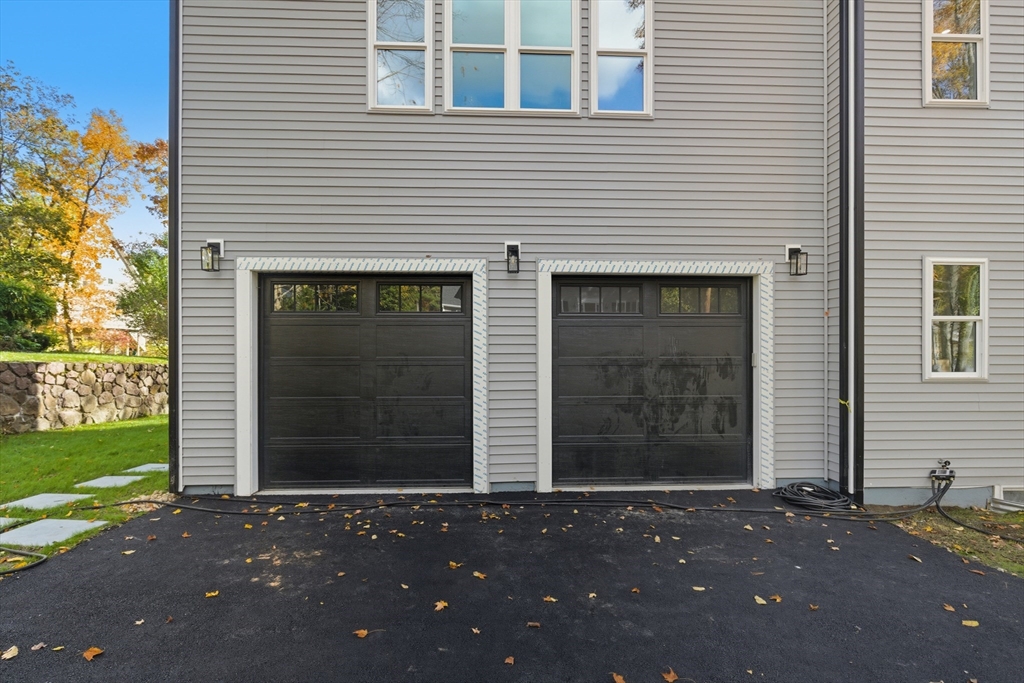 20 Pine Hill Rd