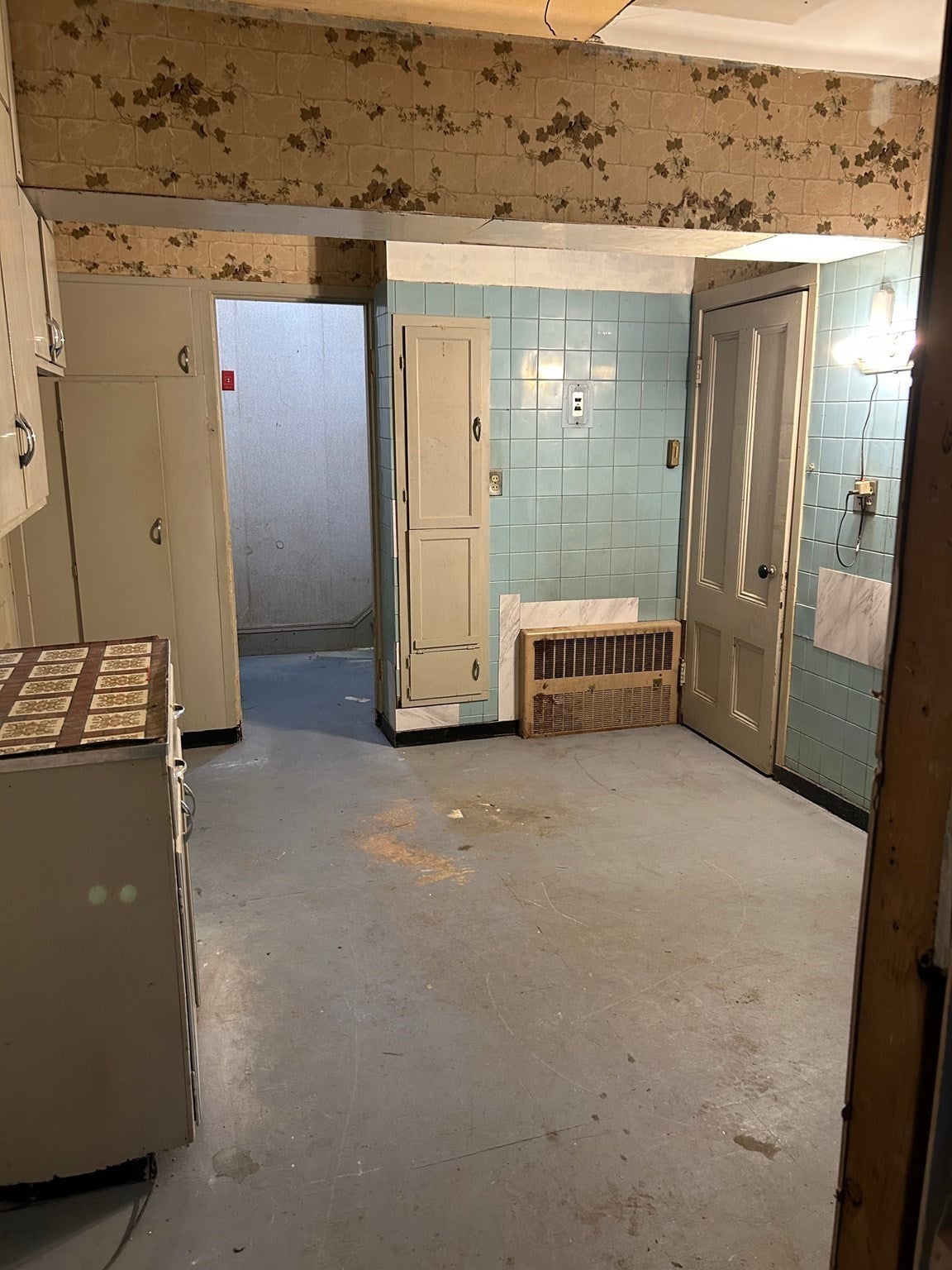 180 Grove St, Haverhill, MA, 180 Grove St, Haverhill, MA Photo #22