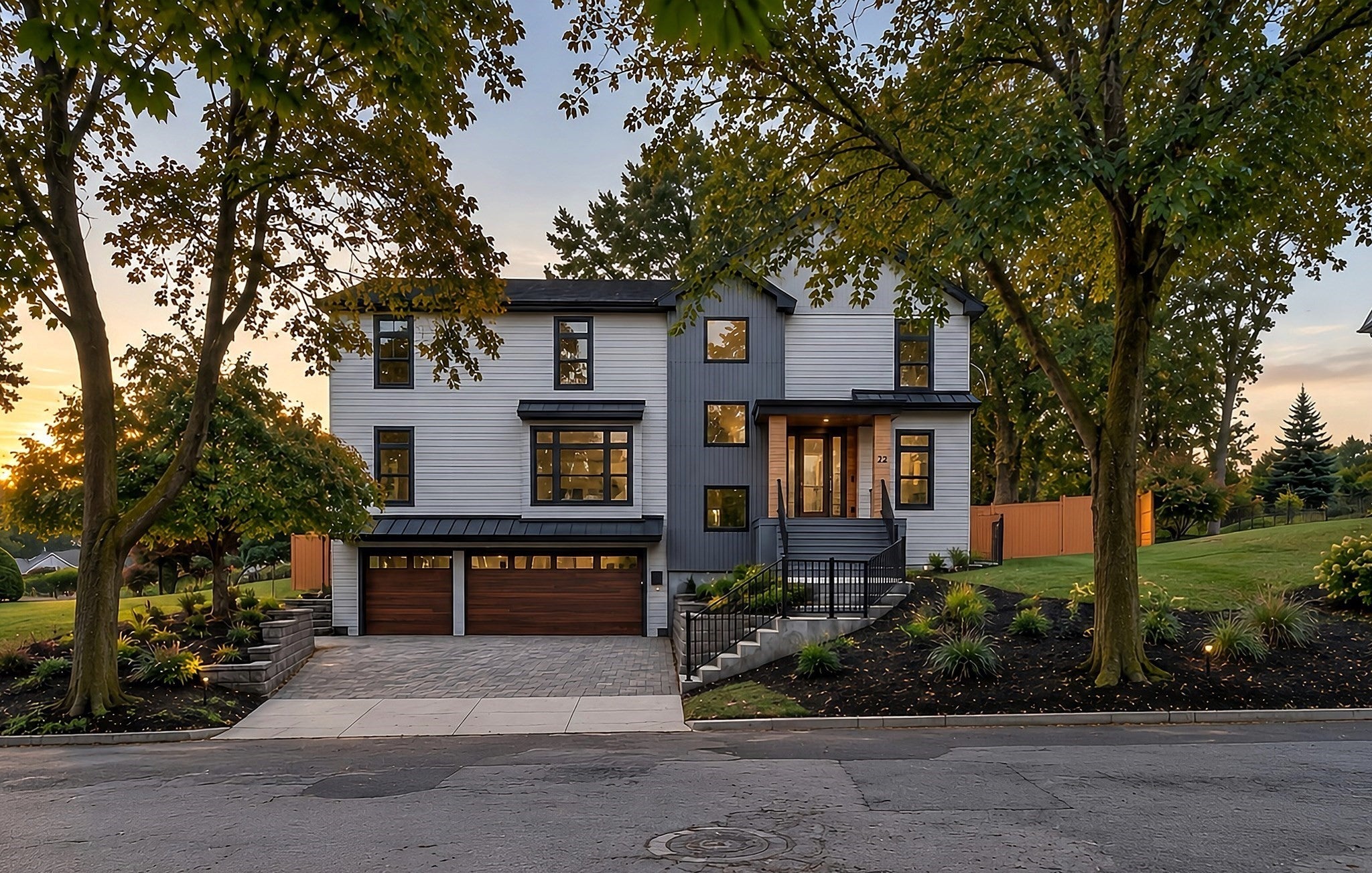 22 Old Colony Rd