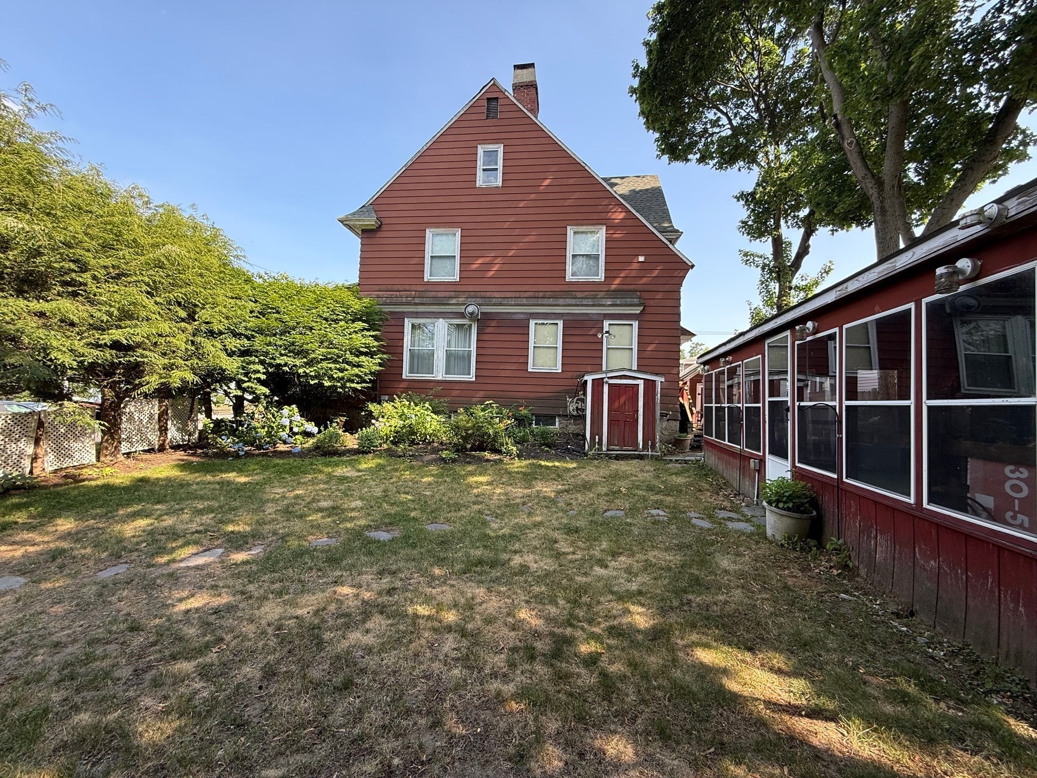 140 Pleasant Street