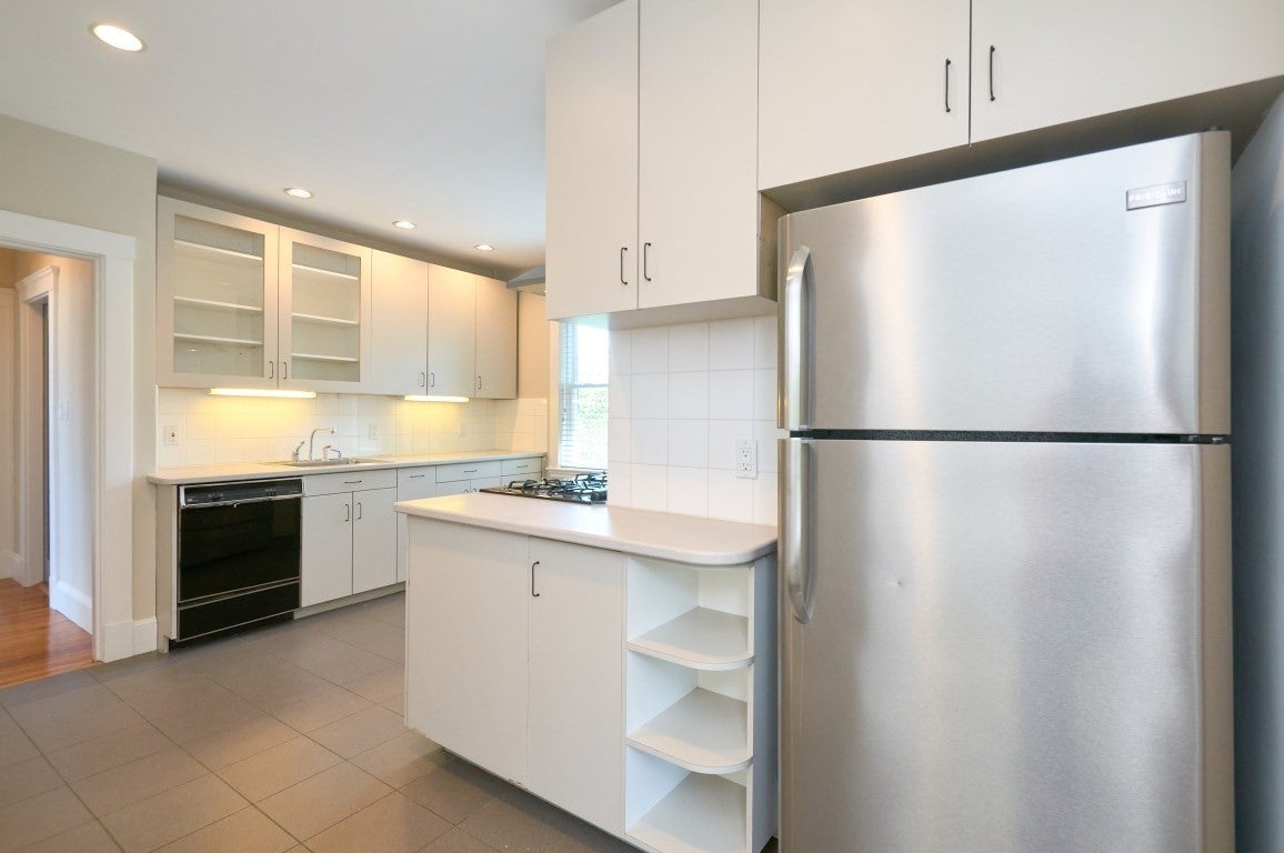 30 Edgecliff Road #30, Watertown, MA, 30 Edgecliff Road #30, Watertown, MA Photo #11