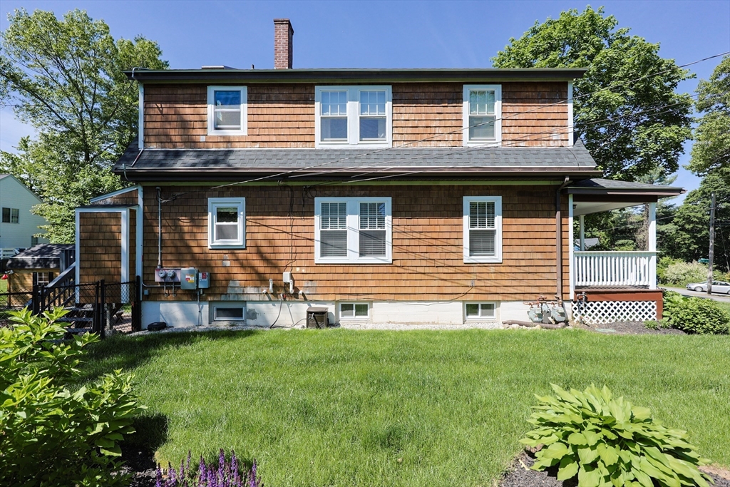 Franklin, Massachusetts 02038, United States, 4 Bedrooms Bedrooms, ,3 BathroomsBathrooms,Residential,Pending,151093