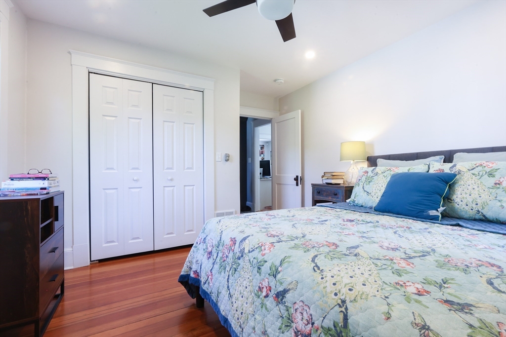 Franklin, Massachusetts 02038, United States, 4 Bedrooms Bedrooms, ,3 BathroomsBathrooms,Residential,Pending,151093