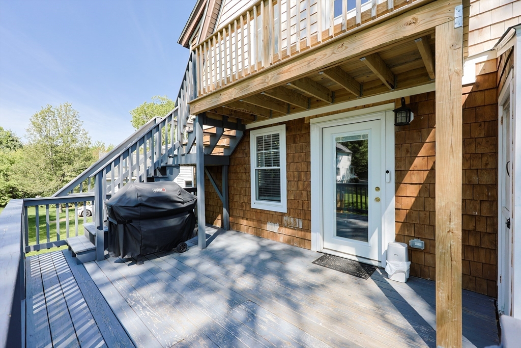 Franklin, Massachusetts 02038, United States, 4 Bedrooms Bedrooms, ,3 BathroomsBathrooms,Residential,Pending,151093