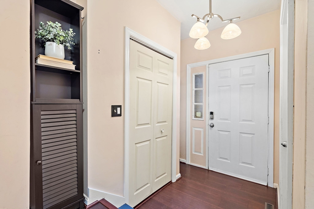 124 Broadmeadow St G