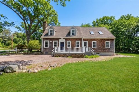 87 Ward Street Hingham MA 02043