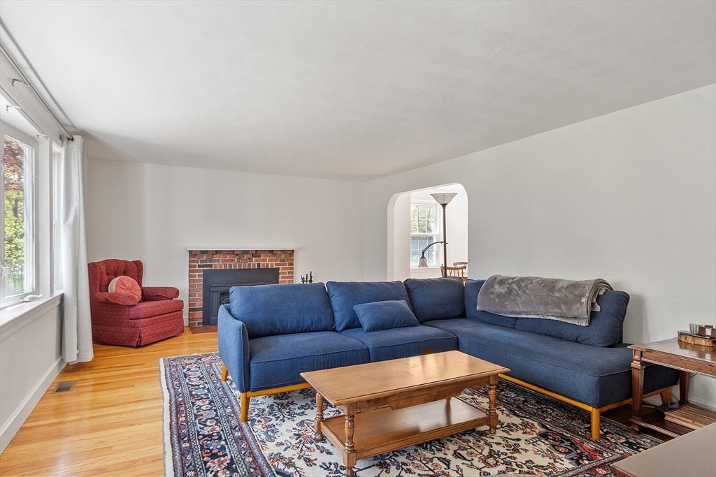 94 Hilldale Road