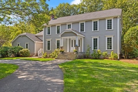 24 Queens Cir Sharon MA 02067