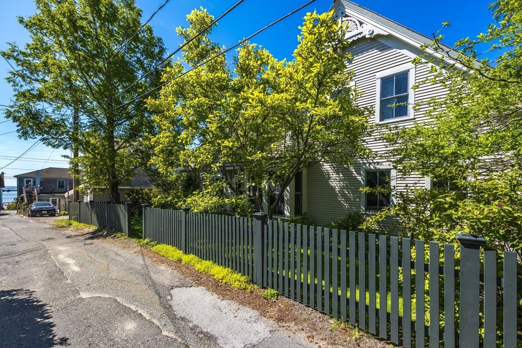 6 Washington Avenue