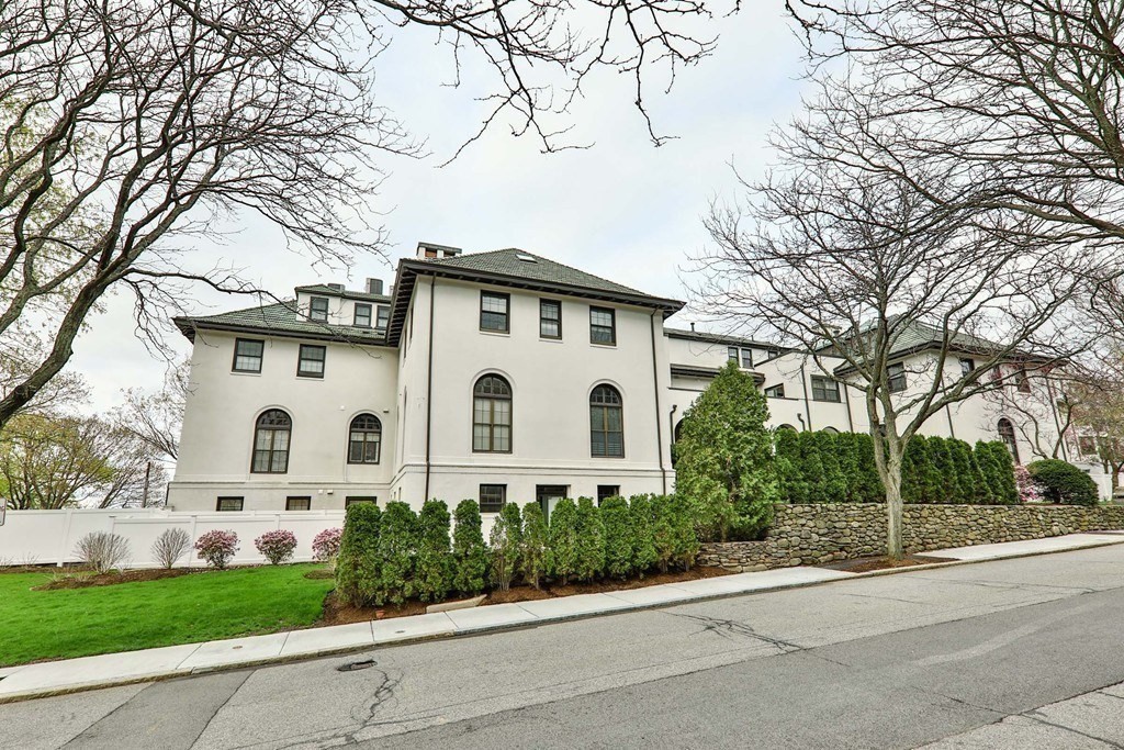 227 Summit Ave #W205, Brookline, MA, 227 Summit Ave #W205, Brookline, MA Photo #3