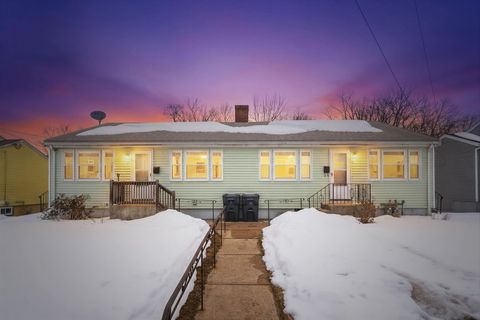 31-33 Vine St Milford MA 01757