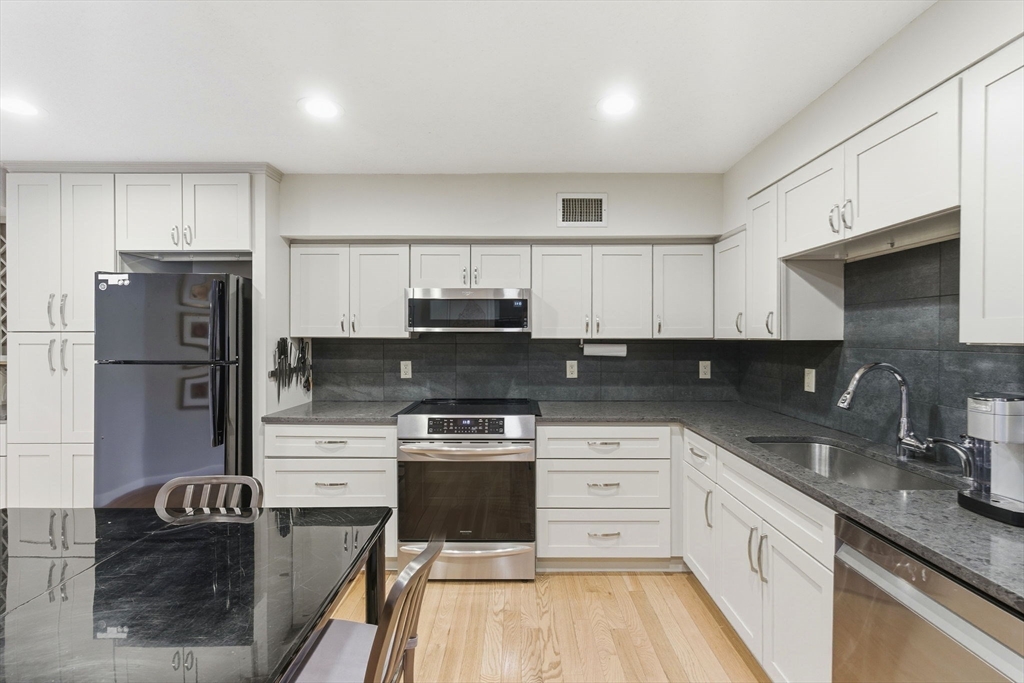 1475 Massachusetts Ave 467