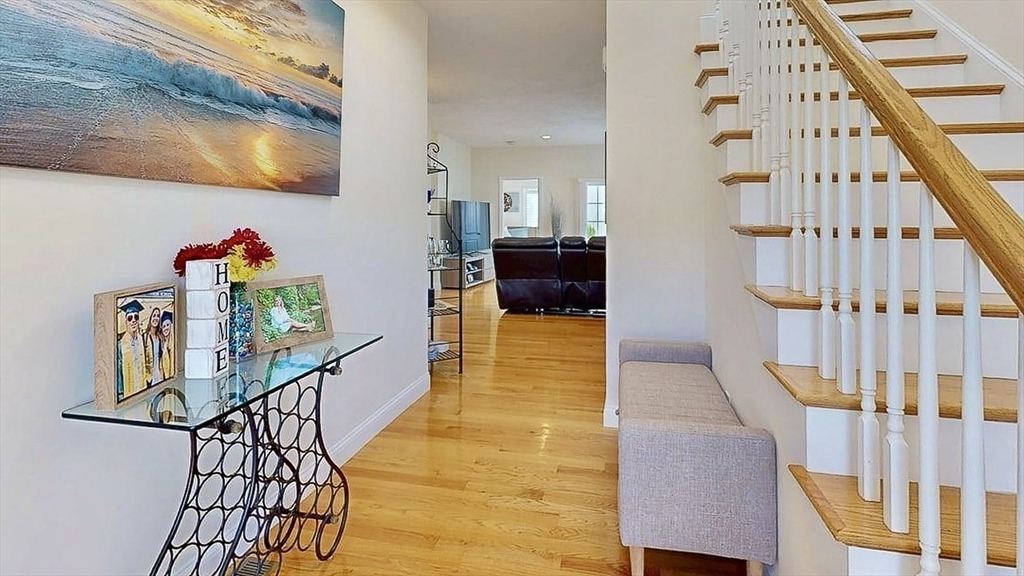 27 Tea Party Circle 27