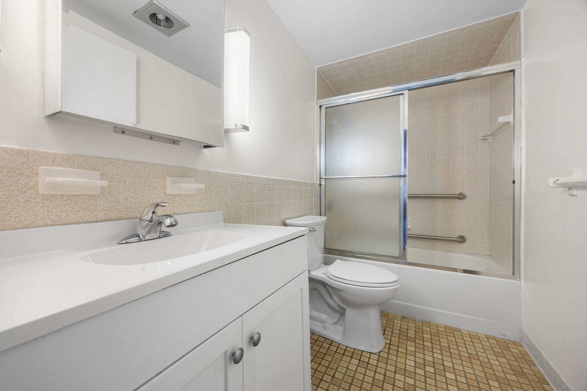 180 Green Street #411, Melrose, MA Photo #14