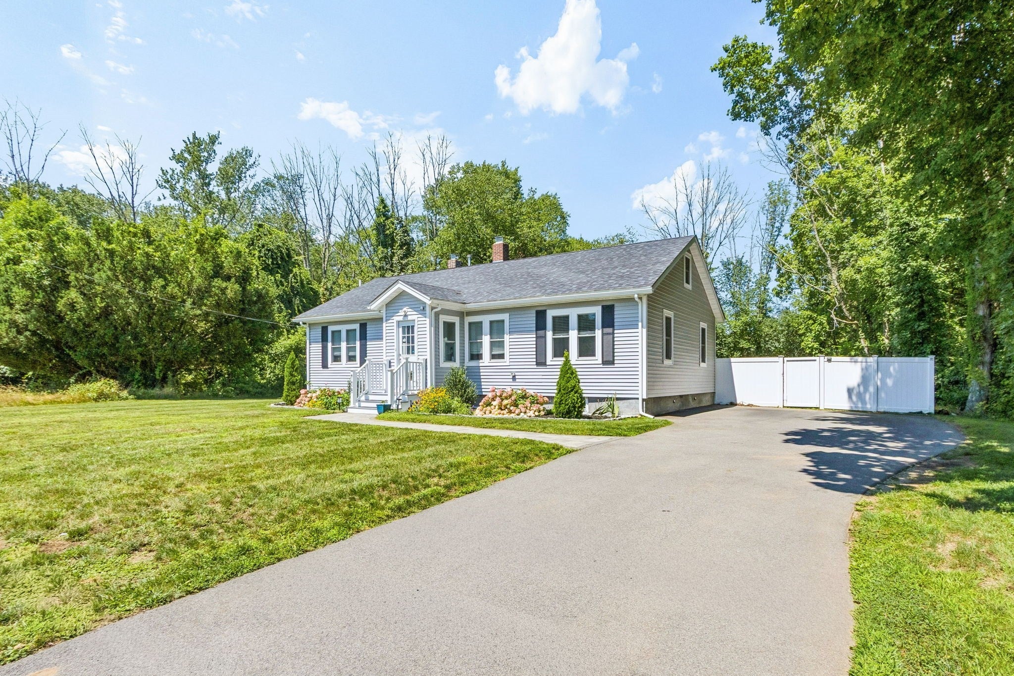 728 Pleasant St, Attleboro, MA, 728 Pleasant St, Attleboro, MA Photo #6