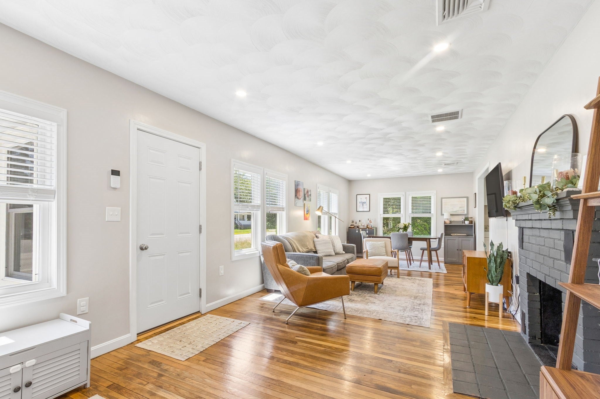 728 Pleasant St, Attleboro, MA, 728 Pleasant St, Attleboro, MA Photo #8