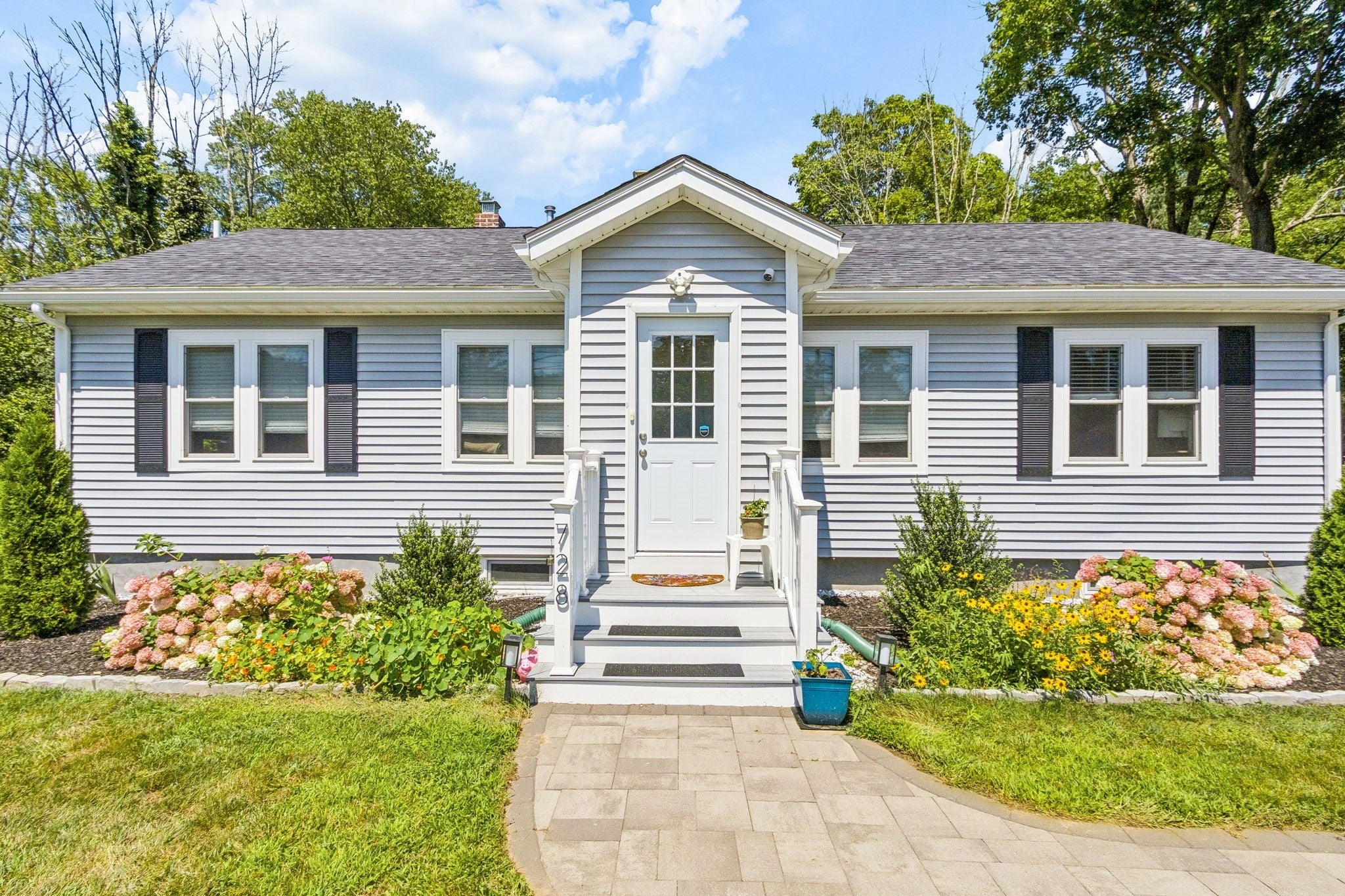 728 Pleasant St, Attleboro, MA, 728 Pleasant St, Attleboro, MA Photo #1