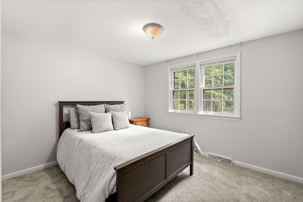 11 Groton Rd, Tyngsborough, MA, 11 Groton Rd, Tyngsborough, MA Photo #20