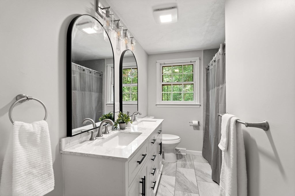 11 Groton Rd, Tyngsborough, MA, 11 Groton Rd, Tyngsborough, MA Photo #14